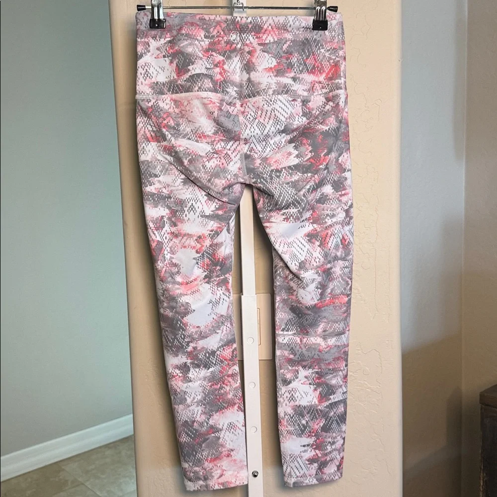 GAIAM WOMENS YOGA LEGGING- Pink and Gray XS - Picture 3 of 5